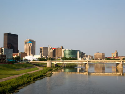 I got up early and walked to the river to take pictures of the fountains (see July 1 above).  I`m still waiting.