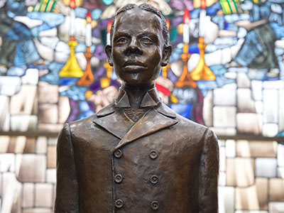 Reginald Harmon is the artist who sculpted a bust of Dunbar that was on display in Woodland`s Mausoleum.