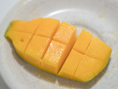 My first time slicing a mango.  I didn`t cut myself, but the amount of fruit doesn`t seem worth it.