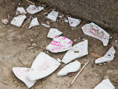 What kind of person writes their sins on a plate and then smashes it, leaving sharp fragments on the ground (see December 20, 2022; January 9, 2023; and January 2, 2024)?