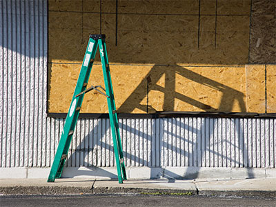 The dining room at the neighborhood Arby`s will soon be even more luxurious. The dining room at the neighborhood Arby`s will soon be even more luxurious.