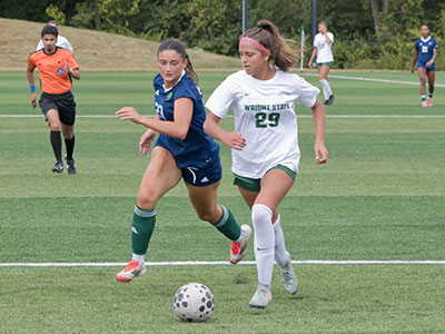 I planned to take pictures of birds and bugs today, but this turned out to be better. I planned to take pictures of birds and bugs today, but this turned out to be better.