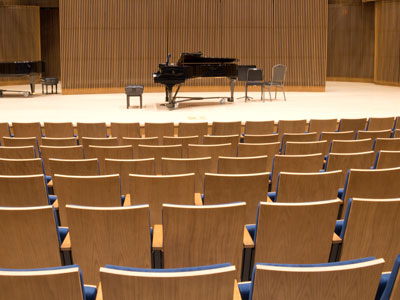 I had my choice of where to sit.