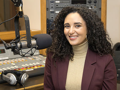 Another visit with Anita Graef (see November 23 above), and my third consecutive day of photographing a cellist.