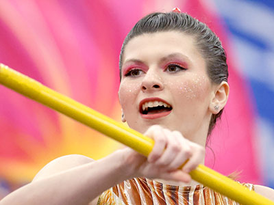 Photographers sitting near me are taking action photos.  I`m shooting portraits.