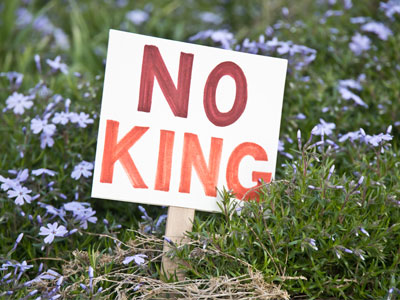 Pencil lines with marker, just like my technique (see March 16 and 26 above).