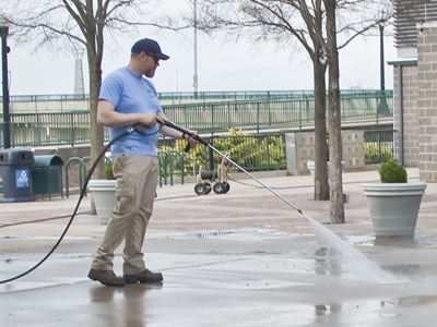 Spring cleaning at RiverScape.